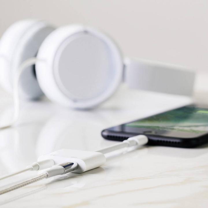 Produktbild Belkin RockStar (Lightning, 3.5mm Klinke)