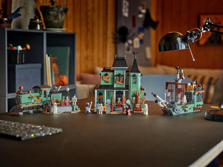 Actual product image LEGO Haunted house (31167, LEGO Creator Expert)