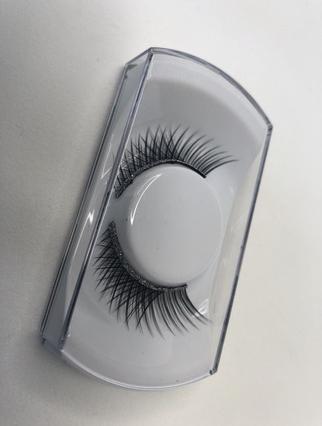 Actual product image MAC Cosmetics Lashes (Artificial eyelashes)