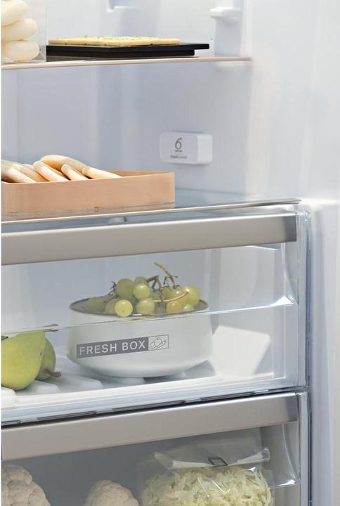 Actual product image Whirlpool SW8 AM2Y WR 2 Refrigerator 346 l E Stainless steel (364 l)