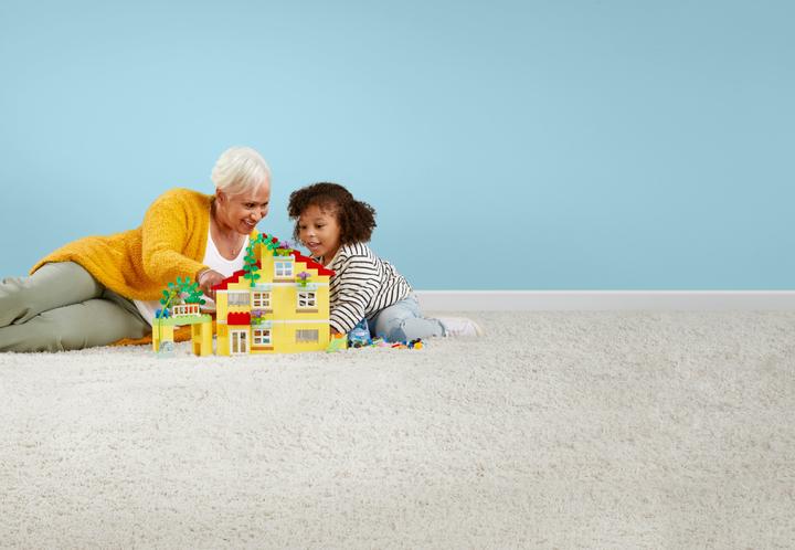 Produktbild LEGO 3-in-1-Familienhaus (10994)