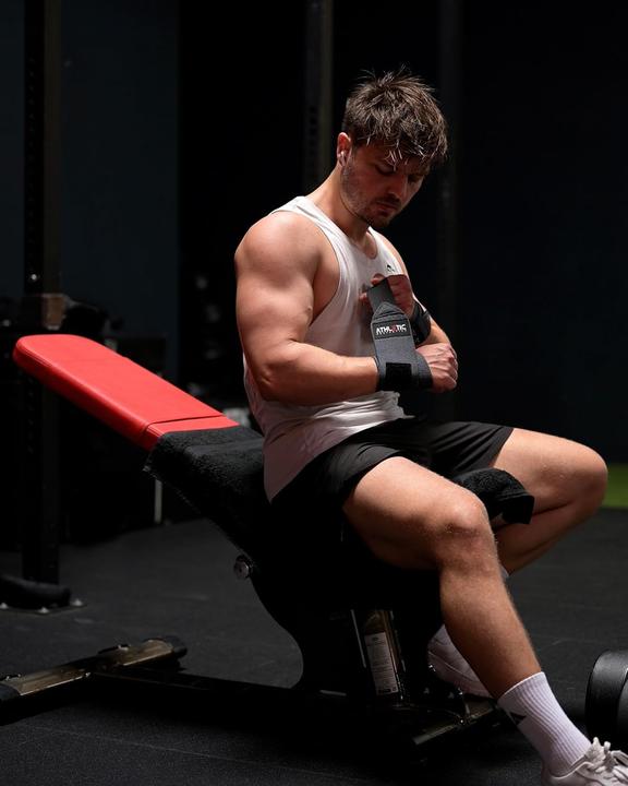 Actual product image Athletic Aesthetics Handgelenkbandagen (One size)