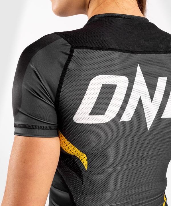 Image du produit Venum ONE FC Impact Rashguard (S)