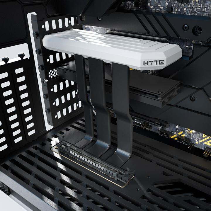 Actual product image Hyte Y60 (ATX, mATX, ITX)