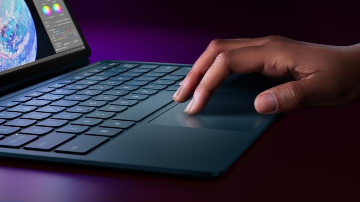 Actual product image Lenovo Plus (WLAN only, 12.70", 256 GB, Tidal Teal)