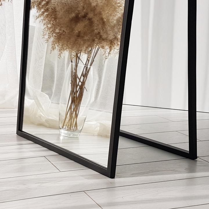 Actual product image Skye Decor Keilani (50 x 60 x 170 cm)