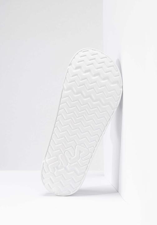 Actual product image FILA Bathing Shoes Morro Bay Slipper 2.0 - 86872 (36)