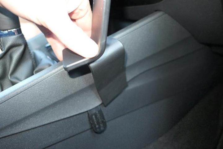 Actual product image Brodit ProClip Skoda Octavia IV My. 20-21