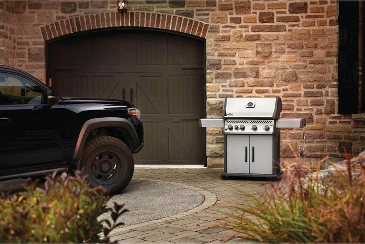 Image du produit Napoleon Rogue XT 525 (19.60 kW)
