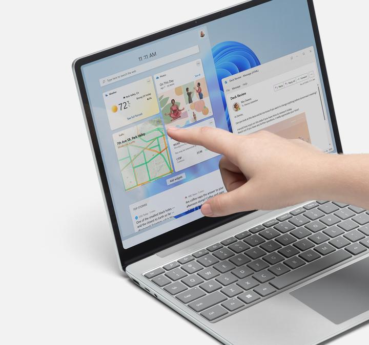 Immagine prodotto Microsoft Surface Laptop Go 2 (12.40", Intel Core i5-1135G7, 8 GB, 128 GB)