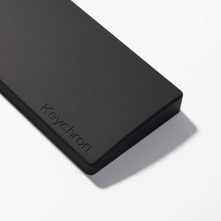 Actual product image Keychron Silicone Palm Rest for K4/Q5/V5 (black)