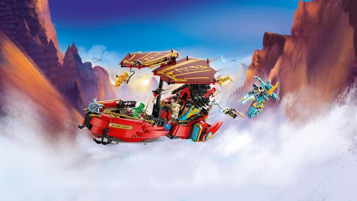 Actual product image LEGO Ninja glider in a race against time (71797, LEGO Ninjago)