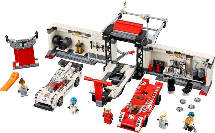 Actual product image LEGO Speed Champions Porsche 919 Hybrid and 917K Pit Lane (75876, LEGO Speed Champions)