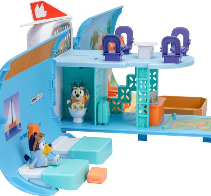 Actual product image Moose Bluey transformation playset Holiday 3in1 aeroplane-boat-hotel