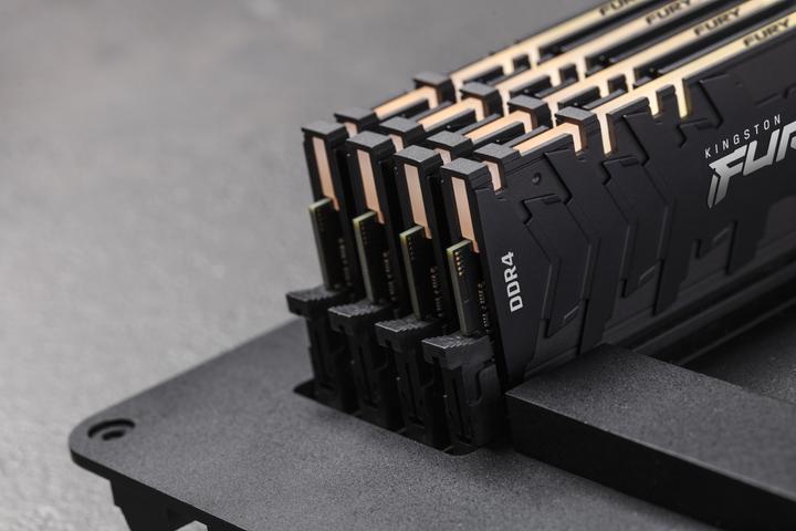 Produktbild Kingston 256GBDDR4-3200MT/S CL16 DIMM (8 x 32GB, 3200 MHz, DDR4-RAM, DIMM)