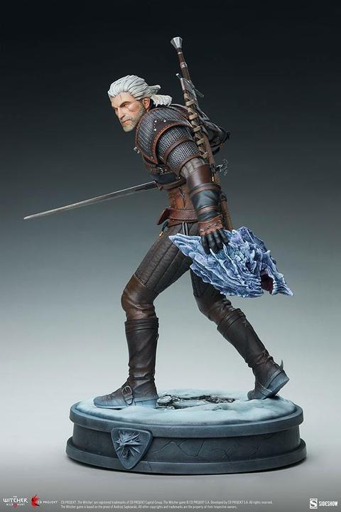 Actual product image Sideshow The Witcher 3: Wild Hunt statuette Geralt 42 cm