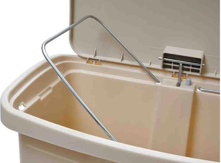 Actual product image Rubbermaid Pedal bin (50 l)