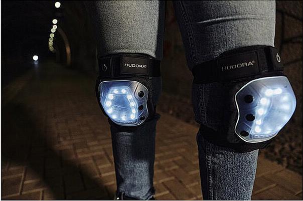 Actual product image Hudora Protectors LED (L, Elbow protectors, Knee pad, Unique specimen)