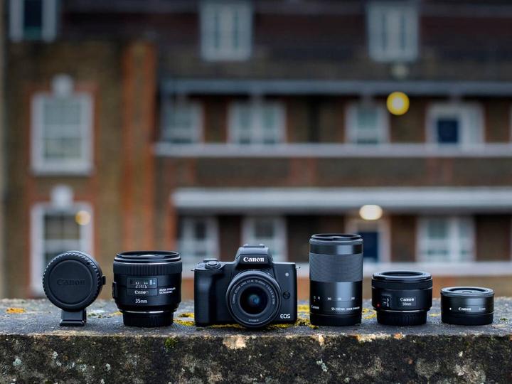 Produktbild Canon EOS M50 Lens Duo Kit (24.10 Mpx, APS-C / DX)