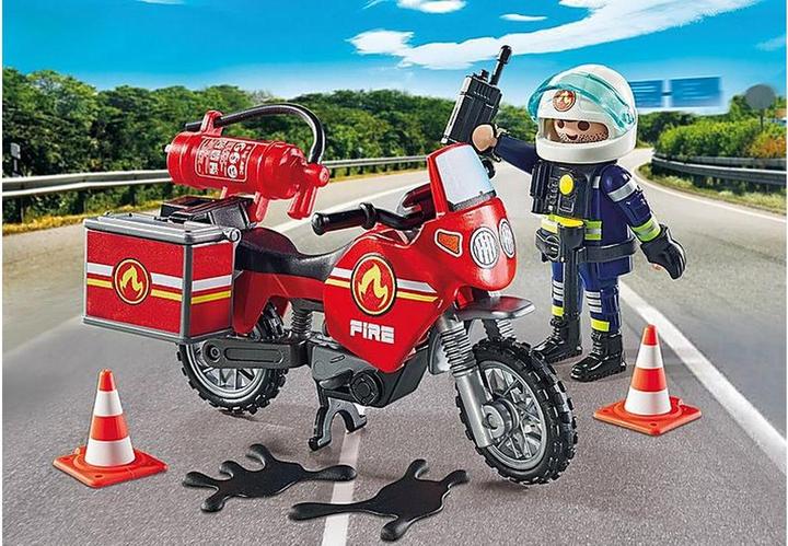 Actual product image Playmobil Fire engine at the scene of an accident (71466, Playmobil Action Heroes)