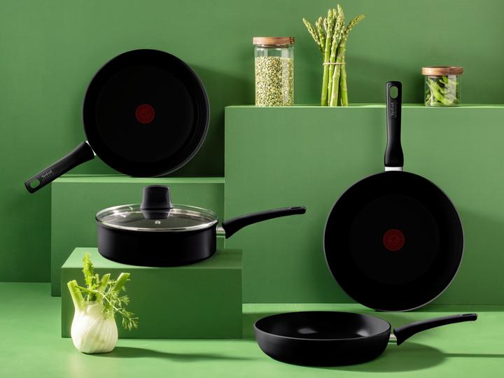 Produktbild Tefal Renew Black Keramische Koekenpan - 28 cm - Inductie (28 cm, Bratpfanne, Aluminium)