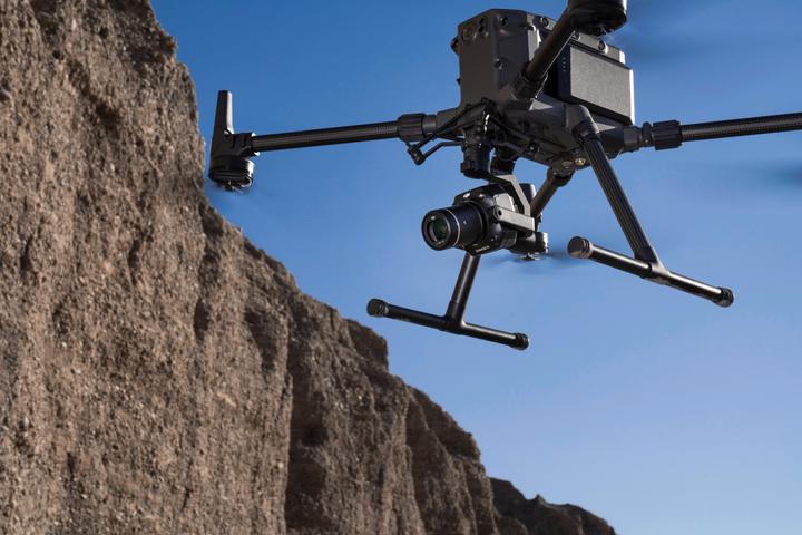 Actual product image DJI Zenmuse P1 gimbal camera 4K Ultra HD 45 MP Black (Drone camera, DJI Matrice 300 RTK)