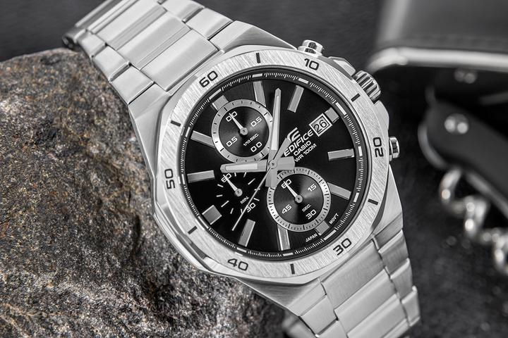 Produktbild Casio Edifice EFV-640D-1AVUEF (198) (Chronograph, 44 mm)