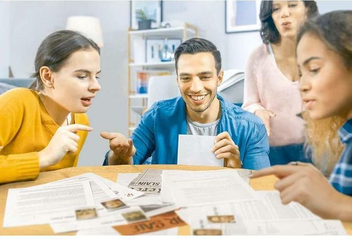 Productafbeelding Thinkfun Cold Case: een zeker verhaal (Duits)