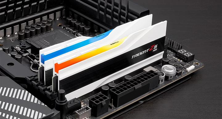 Immagine prodotto G.Skill Tridente Z5 RGB (2 x 16GB, 6000 MHz, RAM DDR5, DIMM)