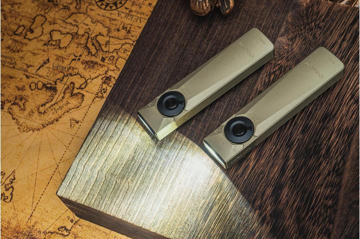 Immagine prodotto Olight Arkfeld Ultra (12 cm, 1400 lm)