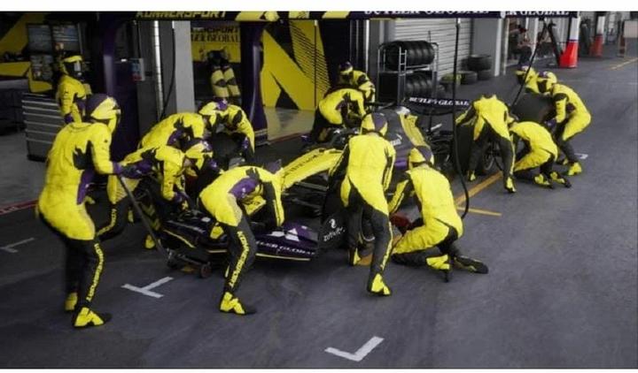 Image du produit EA Games F1 2023 (PS5, IT, DE, FR)