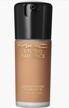 MAC Cosmetics M.A.C. Studio Rad Serum Pow Fond de Teint NW45 (Nr. NW45)