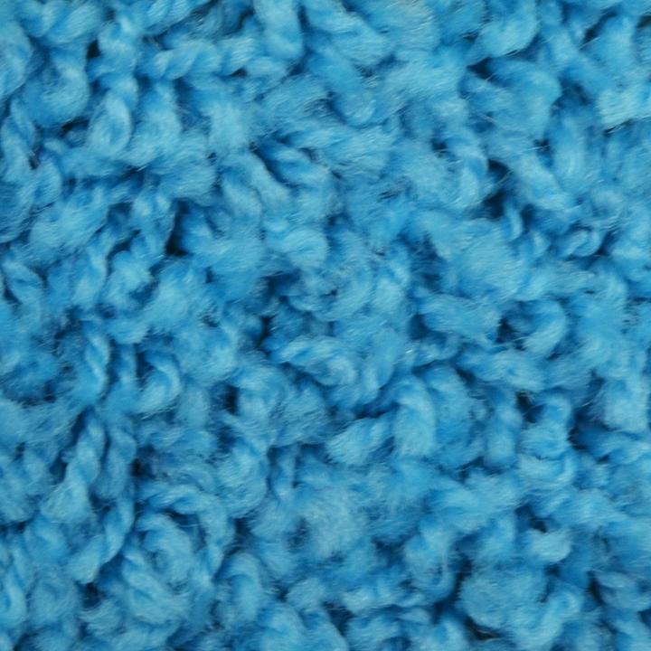 Hellblau
