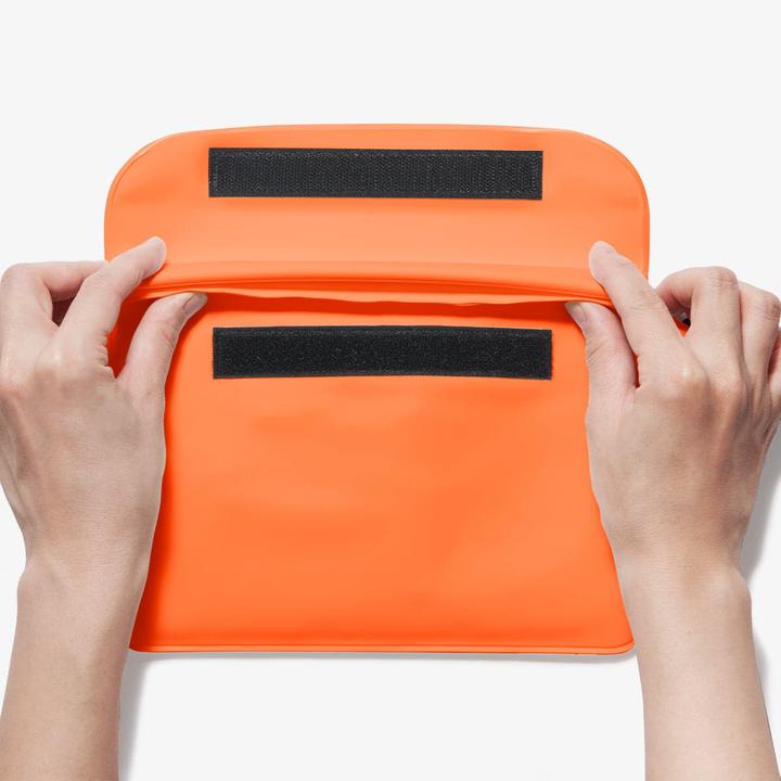Produktbild Spigen Universal Waterproof A620 Case & Waist Bag Sunset Orange AMP06021
