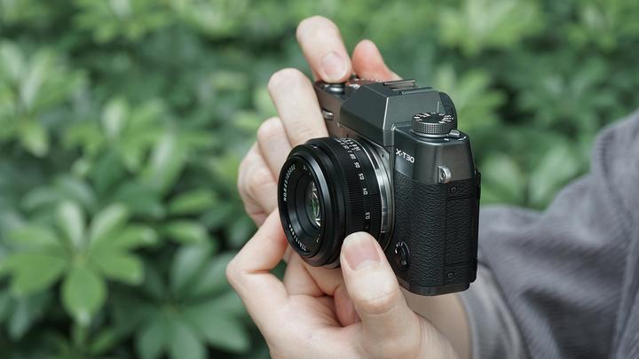 Actual product image TTArtisan 25mm f/2 for Fuji X (Fujifilm X, APS-C / DX)