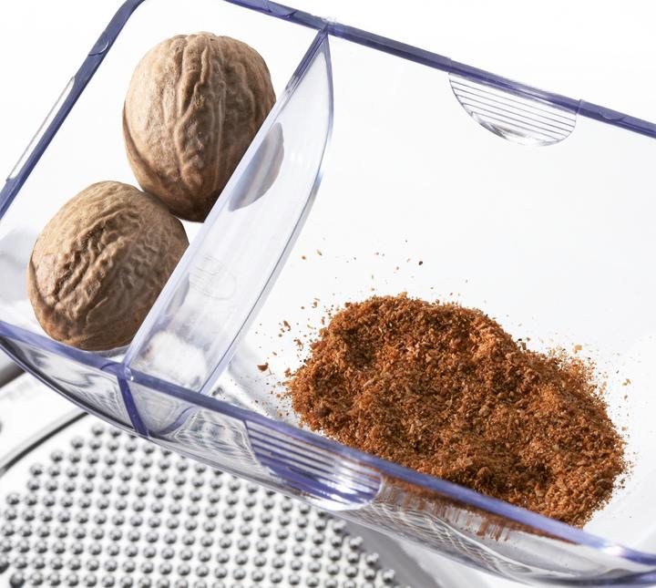 Actual product image Leifheit Nutmeg grater