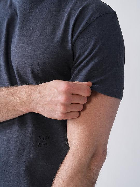 Actual product image Closed Classic (M)