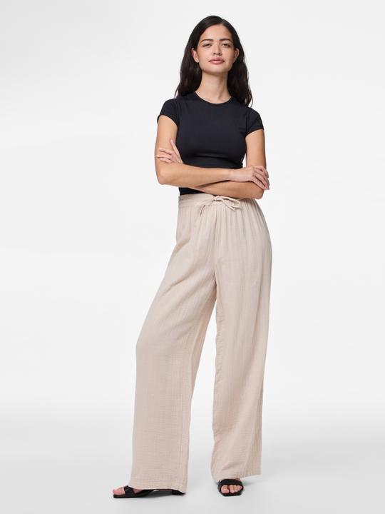 Actual product image Pieces PCSASTINA HW Musselin Hose mit weitem Bein (L)