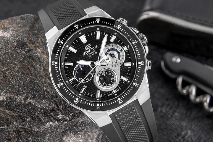 Image du produit Casio Edifice - EF-552-1AVEF (Montre analogique, 44 mm)