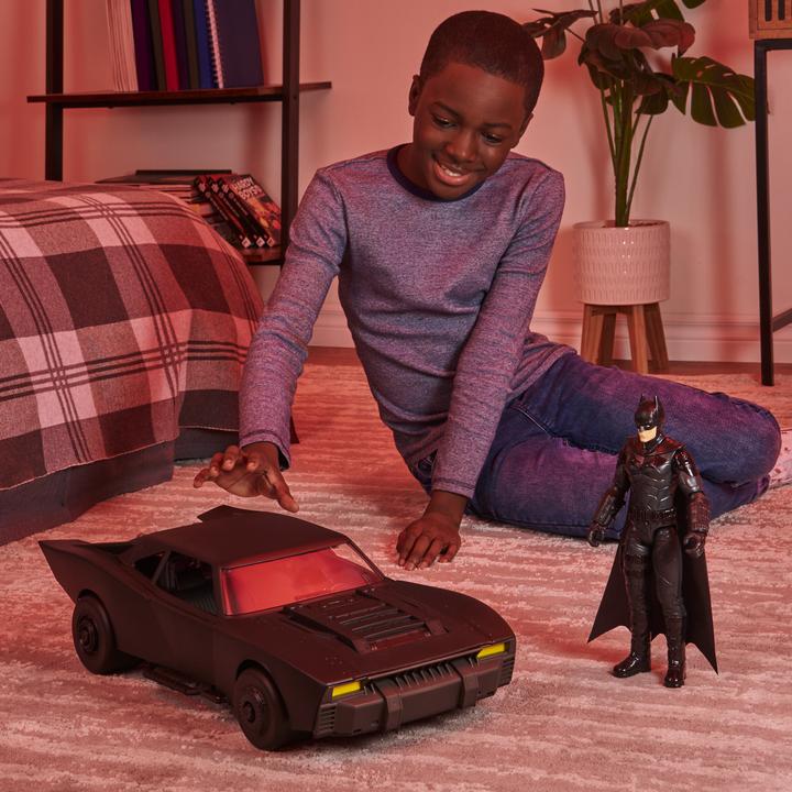 Produktbild Spin Master DC Comics Batman The Batman authentisches Batmobile (55cm Länge) mit sich öffnendem Verdeck und 30cm
