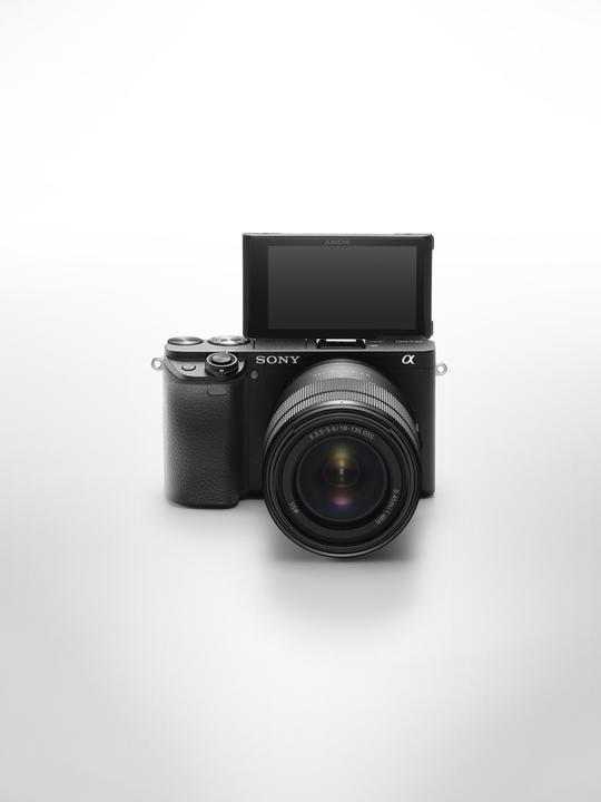 Image du produit Sony Alpha 6400 Kit (18 - 135 mm, 24.20 Mpx, APS-C / DX)