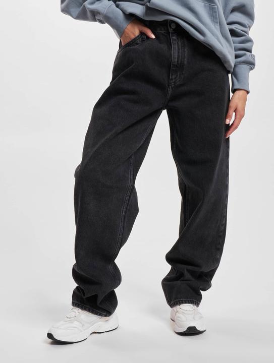 Actual product image Calvin Klein 90s Straight (28)