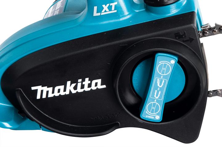 Actual product image Makita DUC122ZK (Battery chain saw)