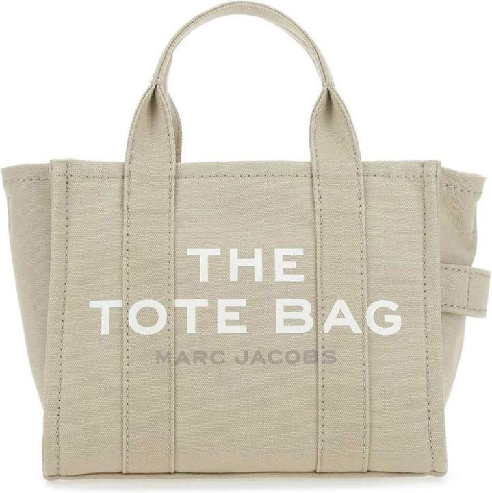 Actual product image Marc Jacobs 2140935