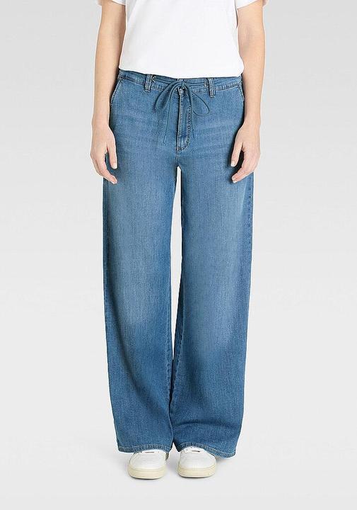 Actual product image MAC Jeans Charly (W42/L32)