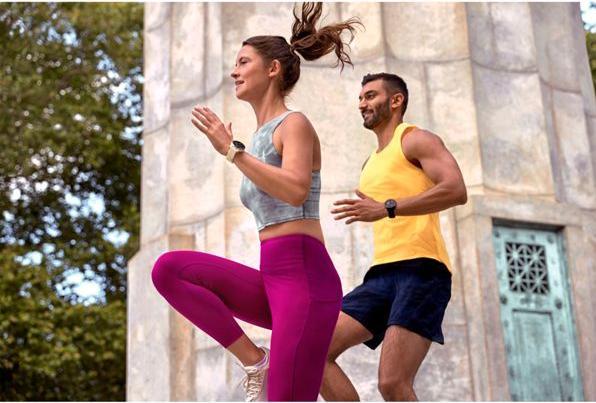 Produktbild Garmin Venu 2 Plus (43 mm)