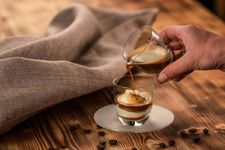 Actual product image Eisch Cosmo Affogato al caffè with pot (100 ml, 3 x)