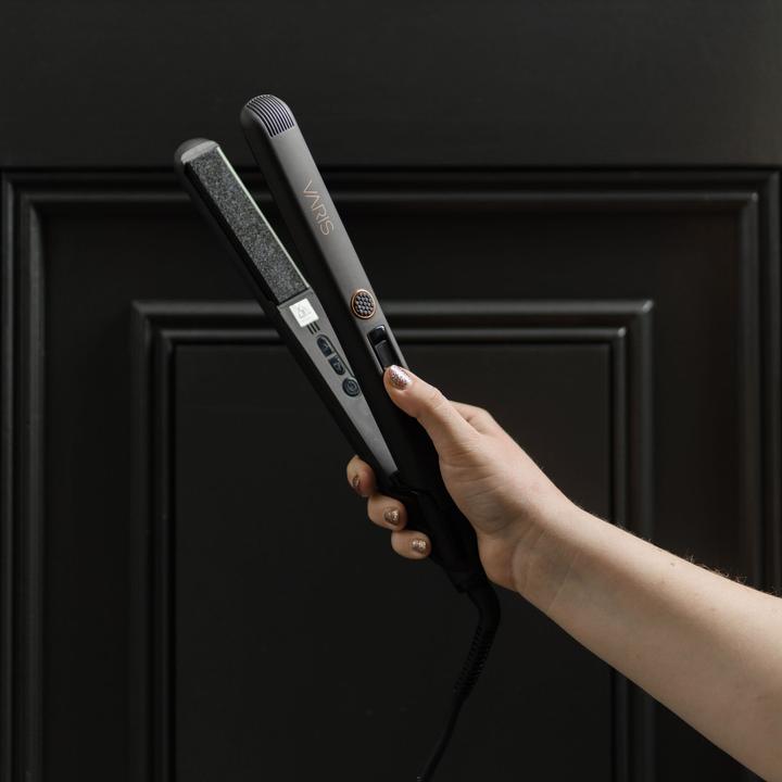 Actual product image Varis smoother (Straightening iron)