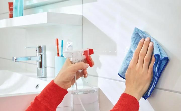 Productafbeelding tesa Powerstrips haken LARGE rechthoek, zwart gemaakt van hoogwaardig kunststof, herbruikbaar met
