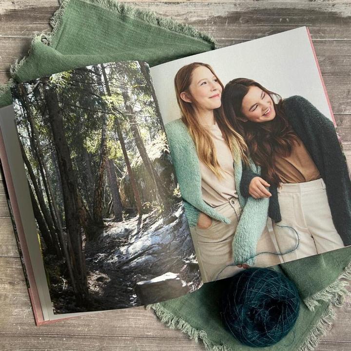 Produktbild Schwedische Strickjacken für jede Jahreszeit (Deutsch, Maja Karlsson, 2024)